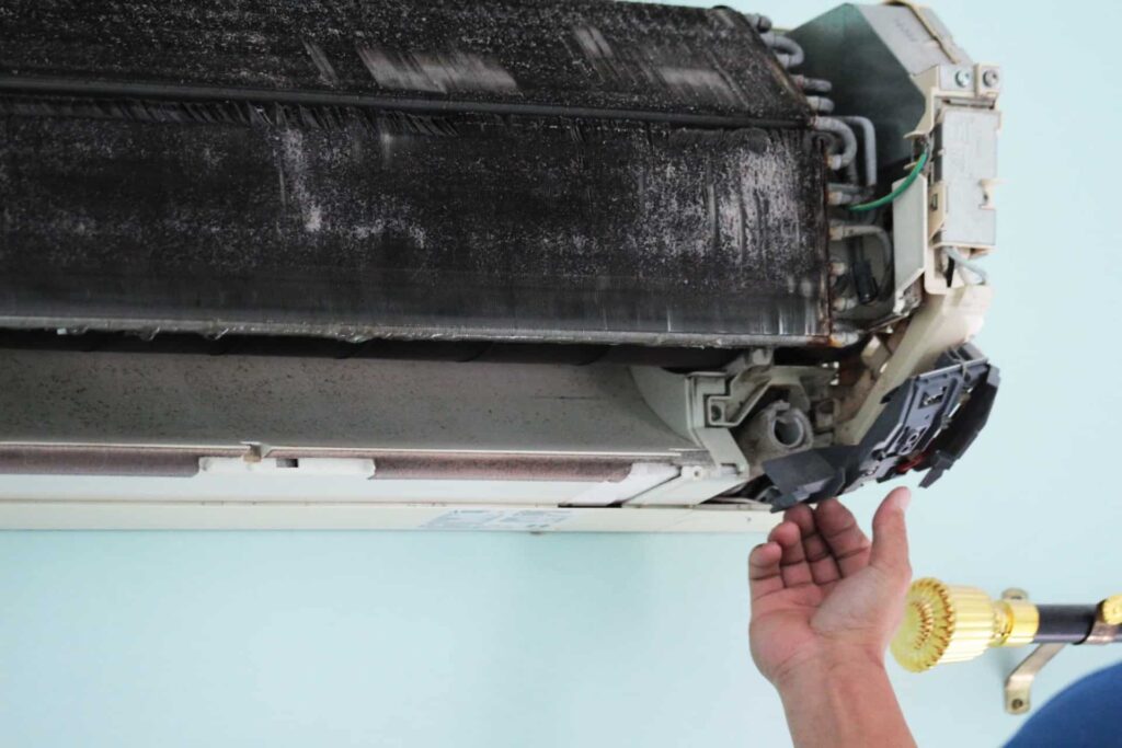 Image of AC cleaning Dubai