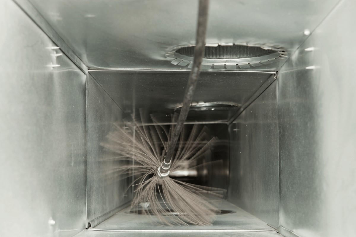 AC duct cleaning in Dubai